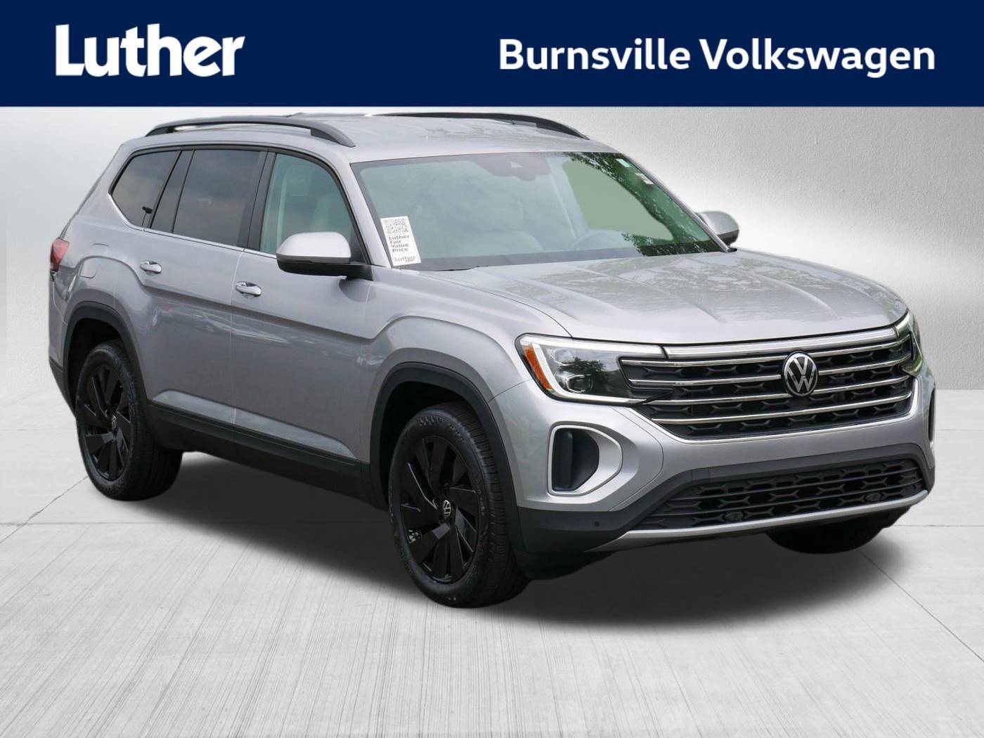 2024 Volkswagen Atlas SE with Technology — SUV — 15,760 mi — Burnsville, MN