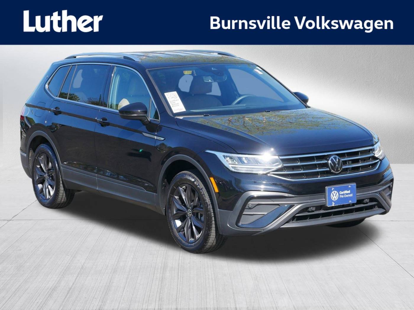 2023 Volkswagen Tiguan SE — SUV — 23,513 mi — Burnsville, MN