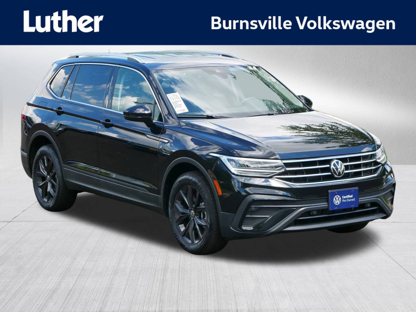 2024 Volkswagen Tiguan SE — SUV — 16,999 mi — Burnsville, MN