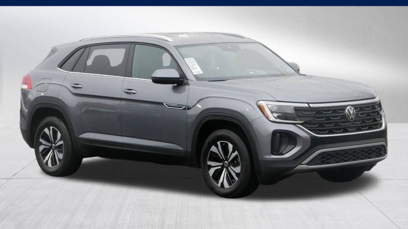 2024 Volkswagen Atlas Cross Sport SE — SUV — 13,044 mi — Burnsville, MN