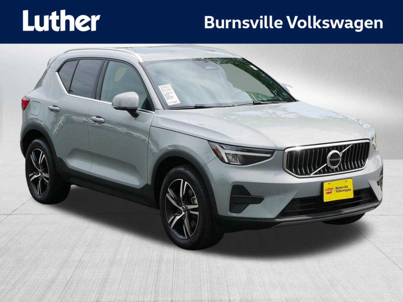 2024 Volvo XC40 Core — SUV — 24,330 mi — Burnsville, MN