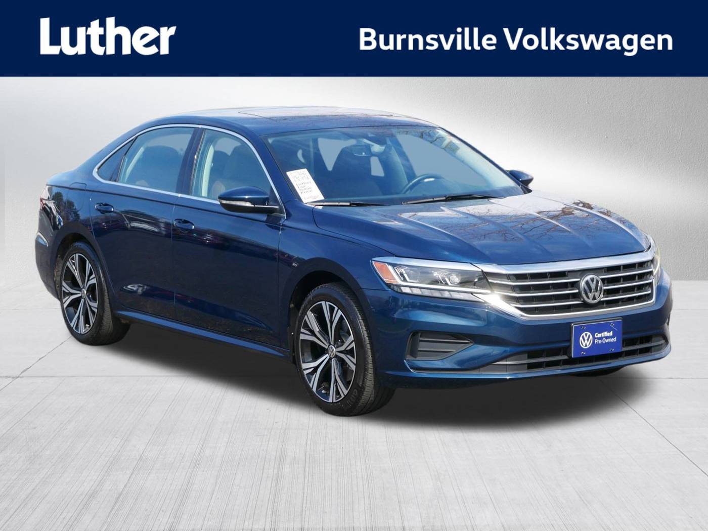 2022 Volkswagen Passat SE — Sedan — 23,516 mi — Burnsville, MN