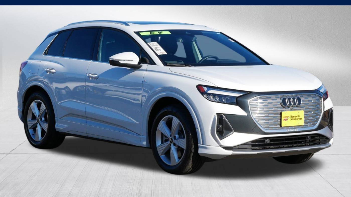2024 Audi Q4 e-tron Premium Plus — SUV — 2,759 mi — Burnsville, MN