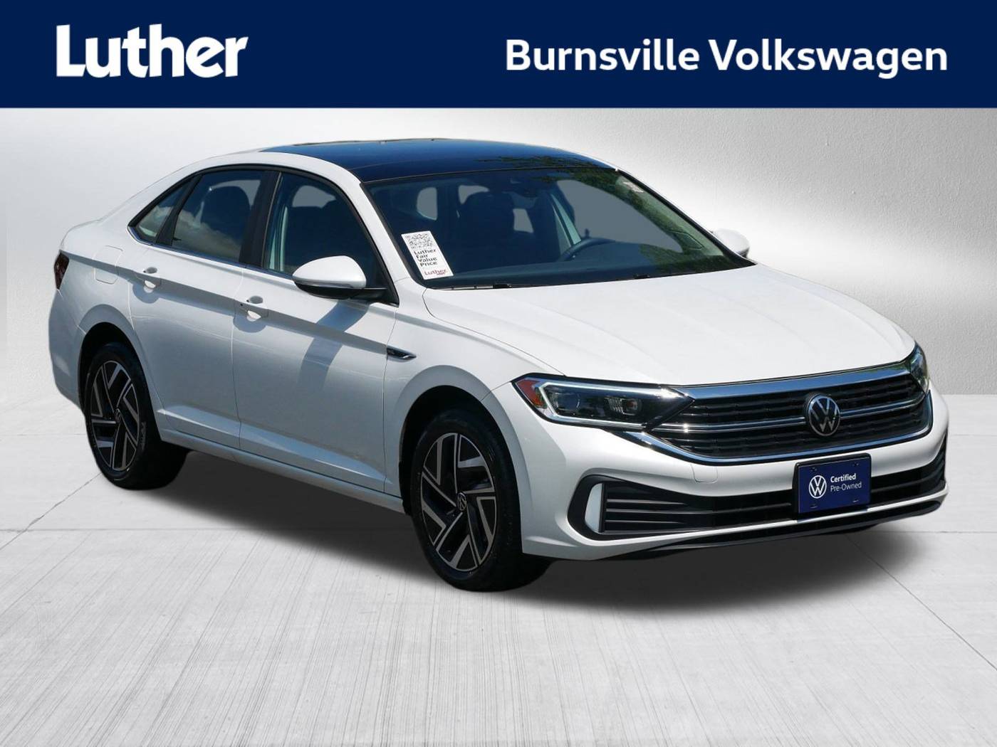 2024 Volkswagen Jetta SEL — Sedan — 6,032 mi — Burnsville, MN