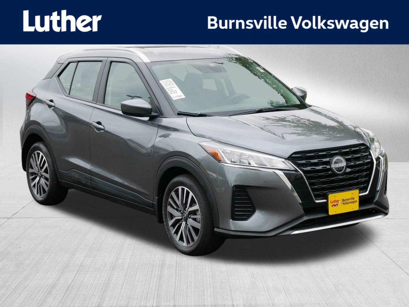 2022 Nissan Kicks SV — SUV — 28,997 mi — Burnsville, MN