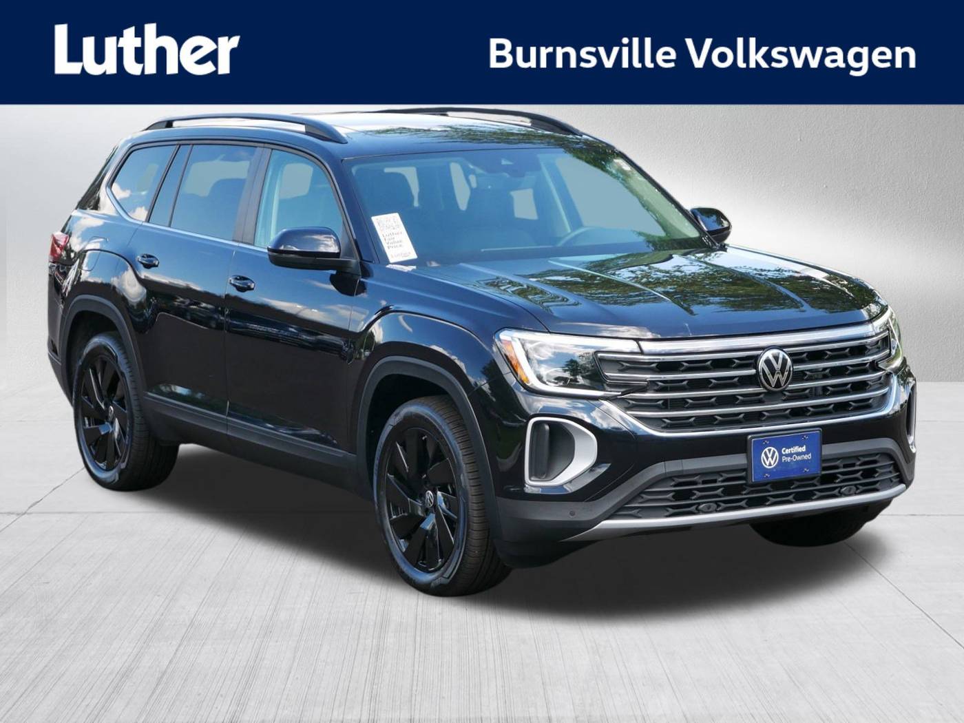 2025 Volkswagen Atlas SE with Technology — SUV — 5,280 mi — Burnsville, MN