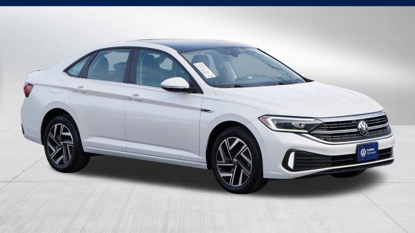 2022 Volkswagen Jetta SEL — Sedan — 38,158 mi — Burnsville, MN