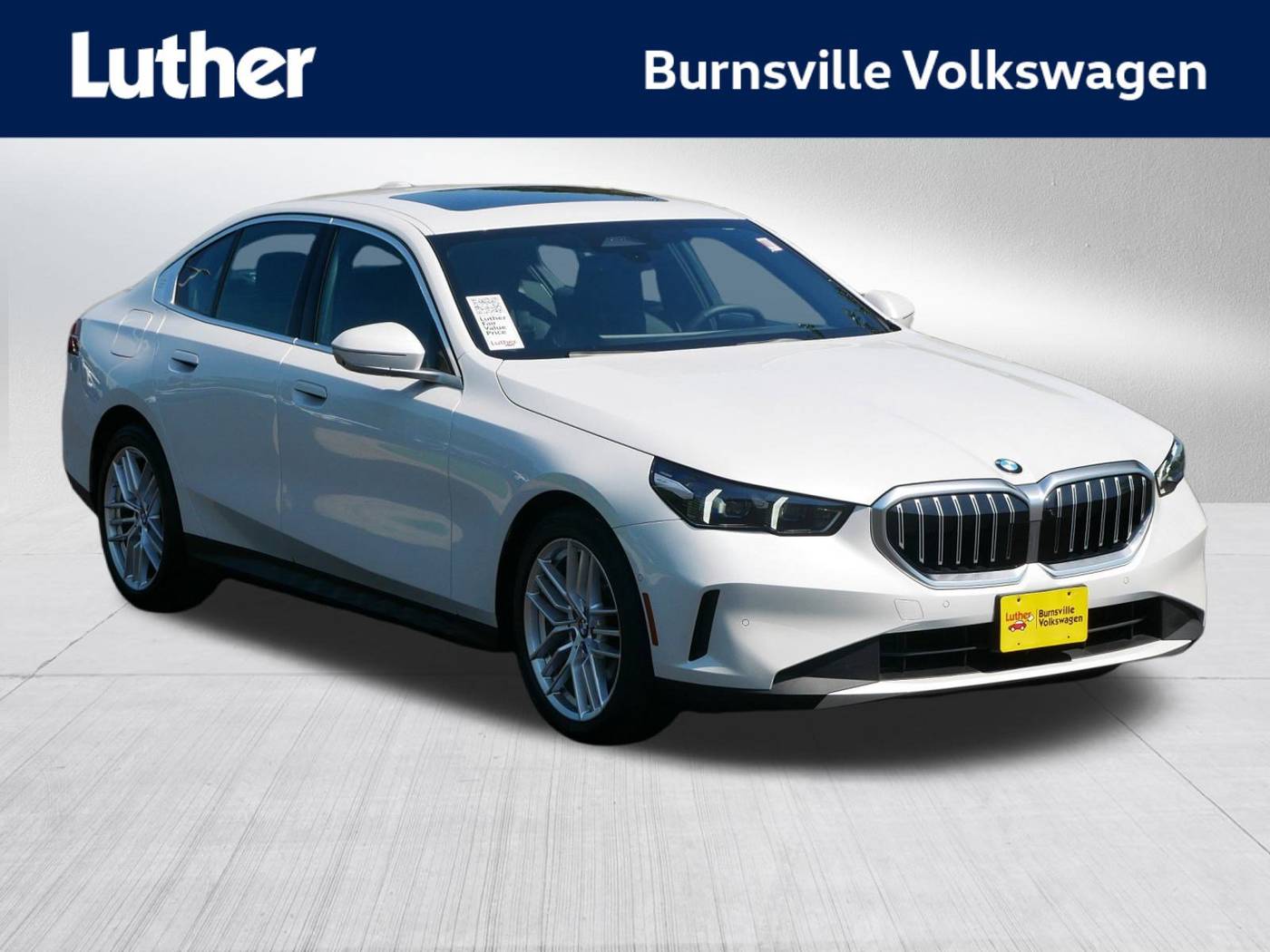 2025 BMW 5 Series 540i — Sedan — 14,572 mi — Burnsville, MN