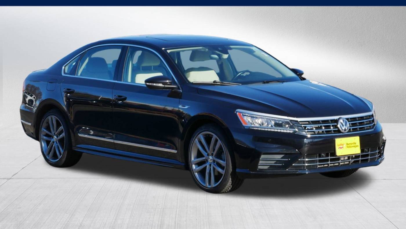 2019 Volkswagen Passat SE R-Line — Sedan — 72,784 mi — Burnsville, MN
