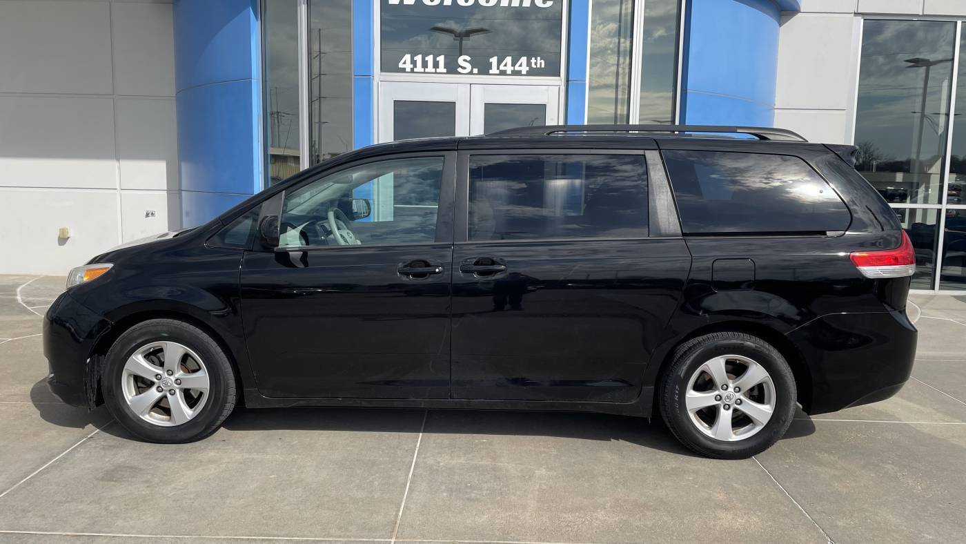 2014 Toyota Sienna LE