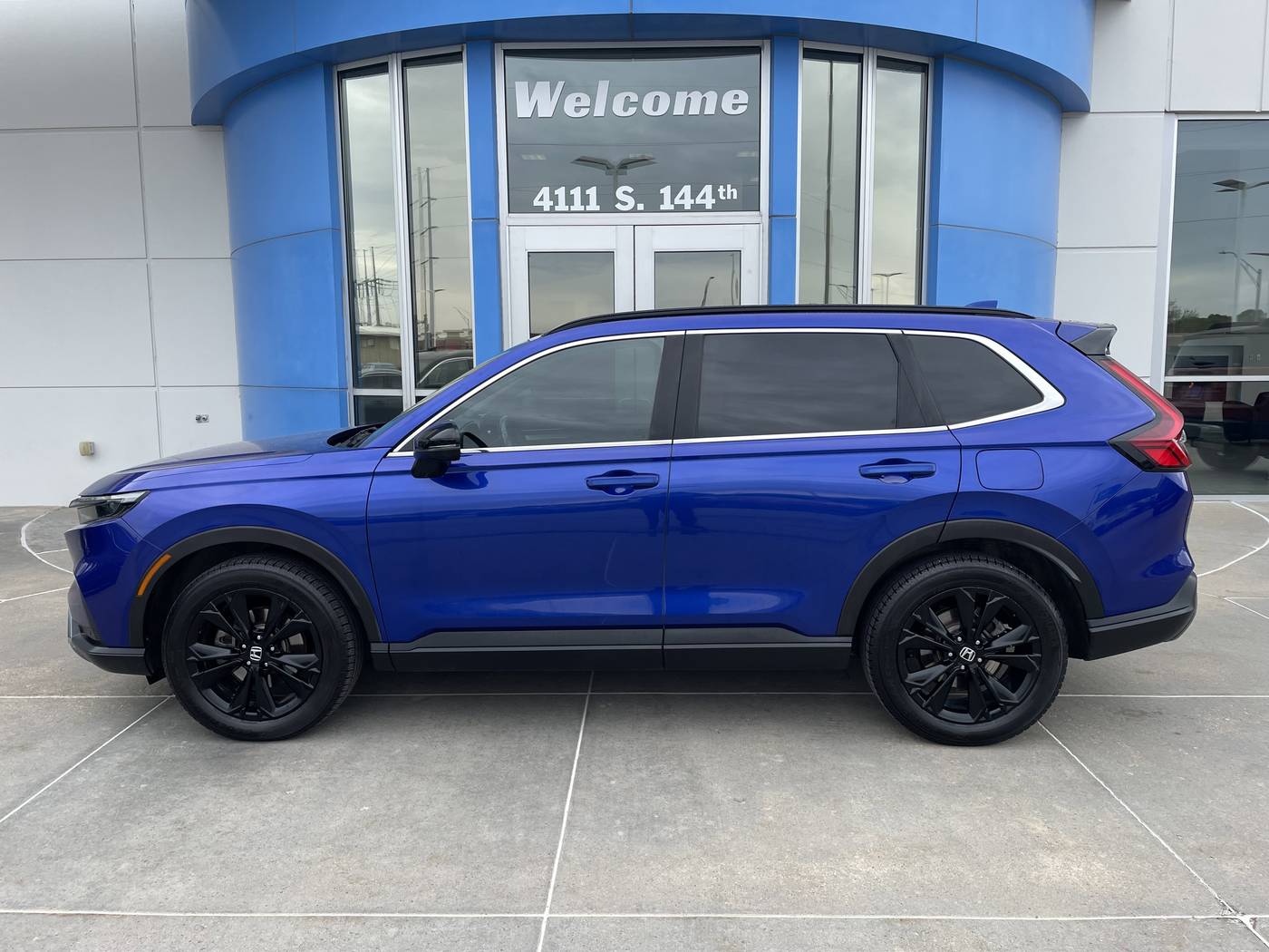 2023 Honda CR-V Hybrid Sport Touring — SUV — 99,702 mi — Omaha, NE