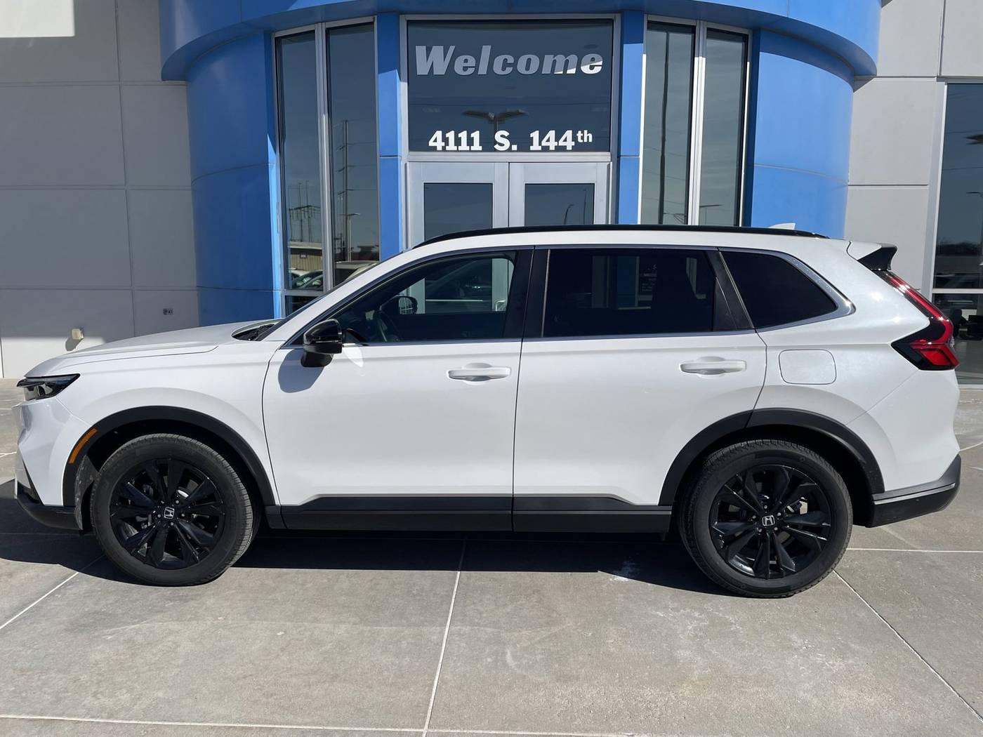 2025 Honda CR-V Hybrid Sport Touring — SUV — 3,207 mi — Omaha, NE