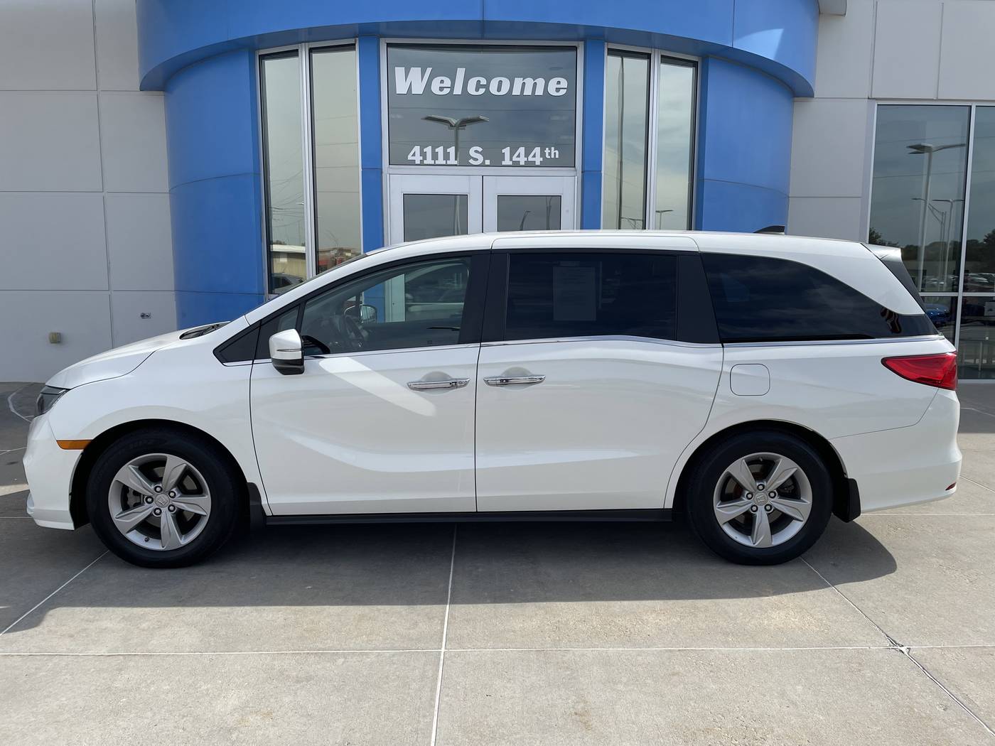 2018 Honda Odyssey EX-L — Minivan — 129,804 mi — Omaha, NE