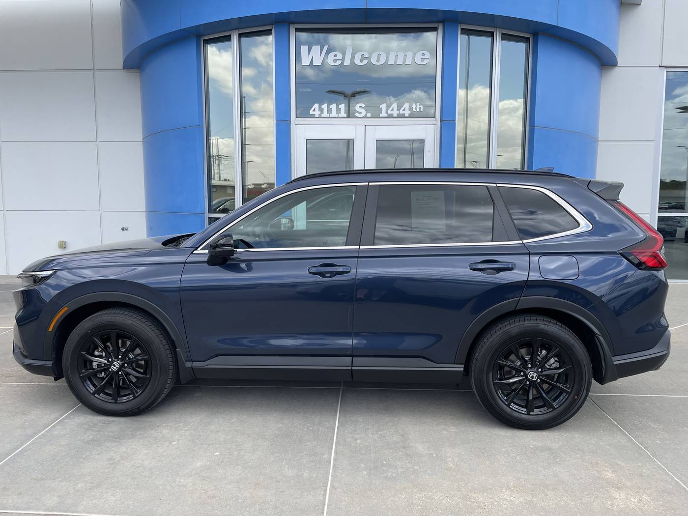 2025 Honda CR-V Hybrid Sport-L — SUV — 2,746 mi — Omaha, NE
