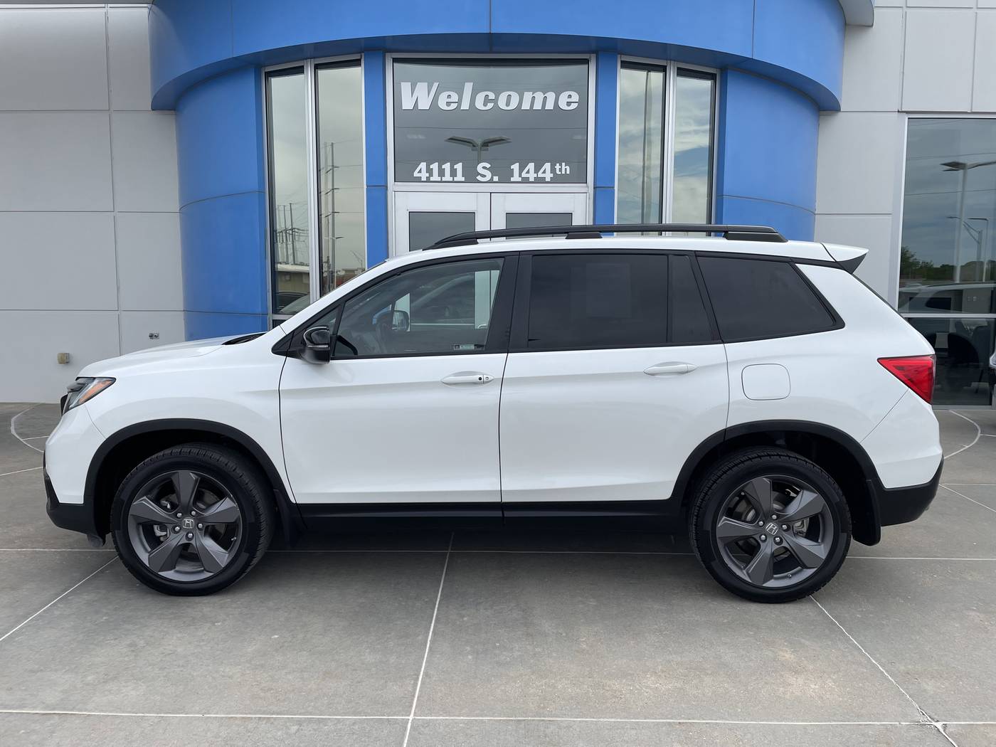 2021 Honda Passport Touring — SUV — 55,565 mi — Omaha, NE