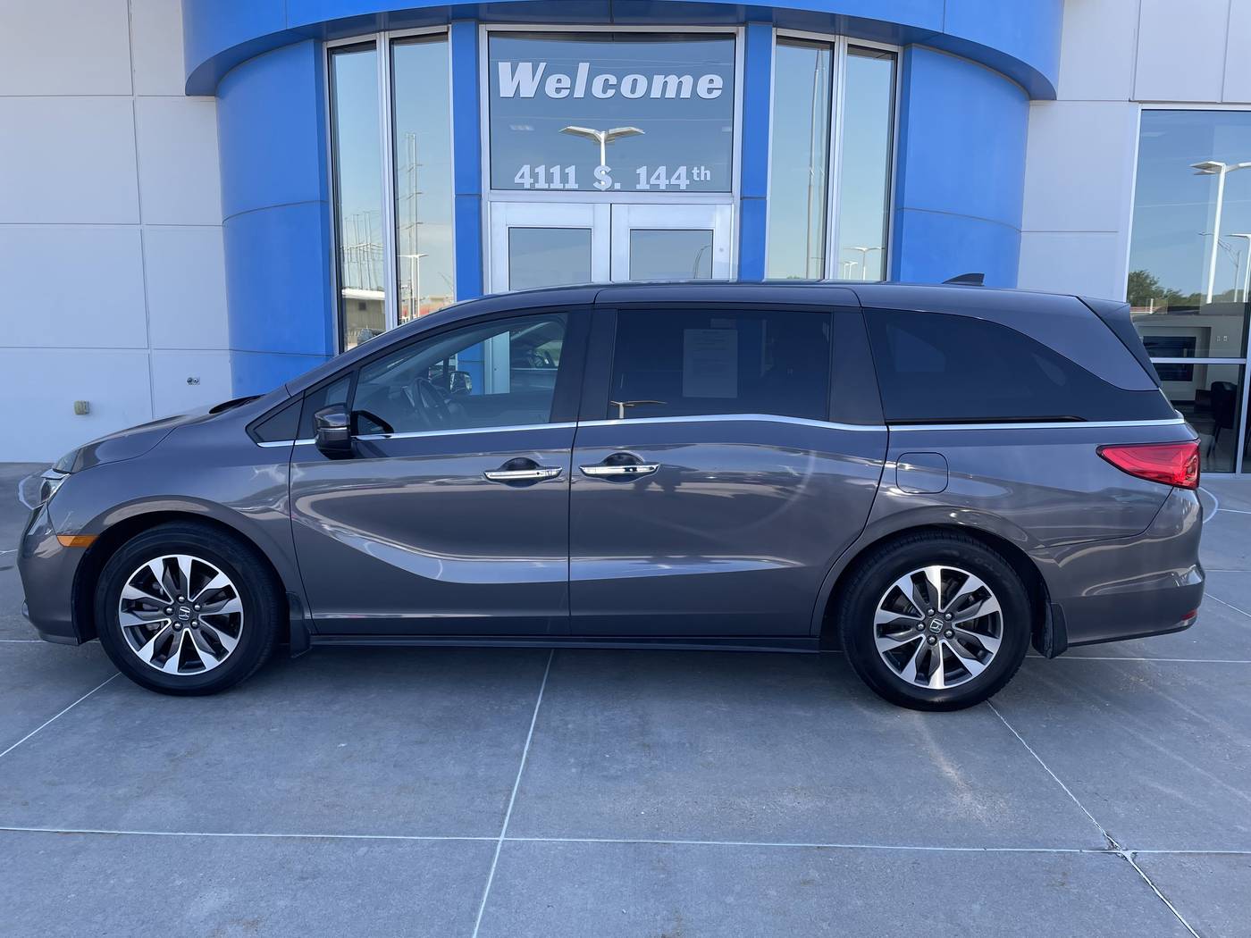 2023 Honda Odyssey EX-L — Minivan — 43,661 mi — Omaha, NE