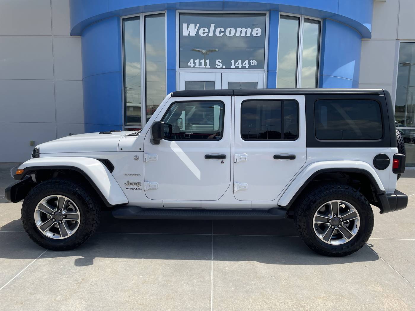 2019 Jeep Wrangler Sahara — SUV — 40,024 mi — Omaha, NE