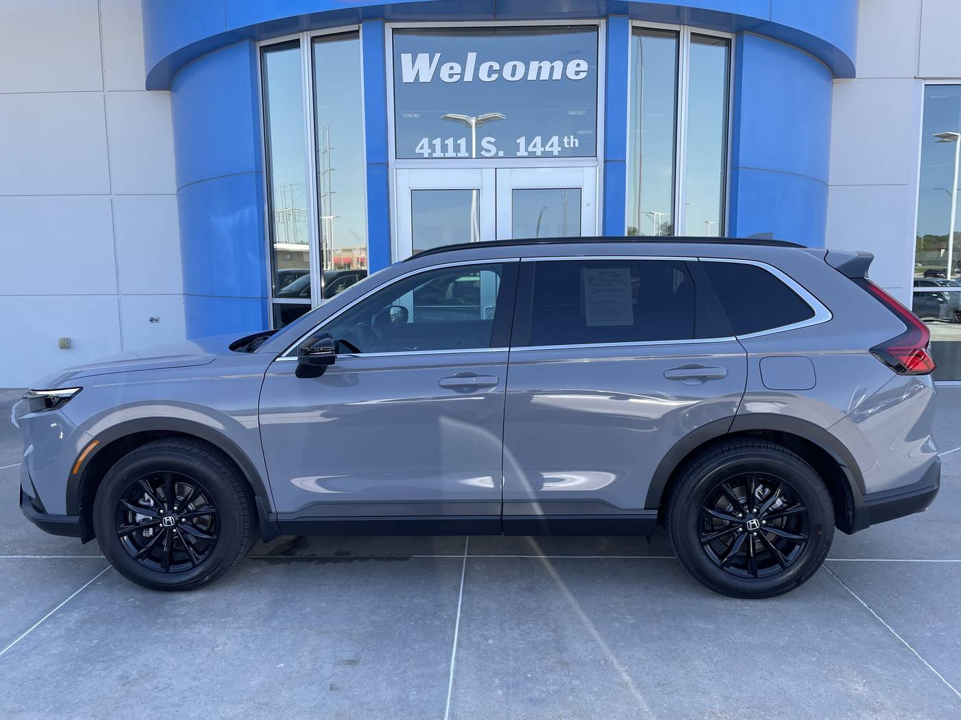 2025 Honda CR-V Hybrid Sport-L — SUV — 3,815 mi — Omaha, NE