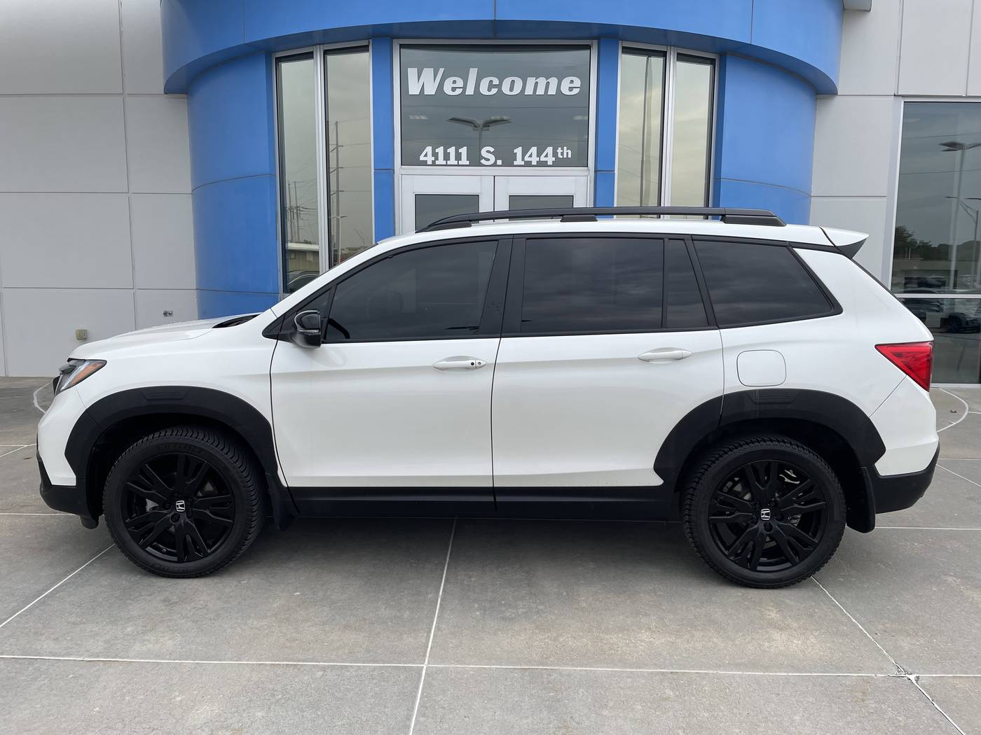 2019 Honda Passport Touring — SUV — 81,841 mi — Omaha, NE