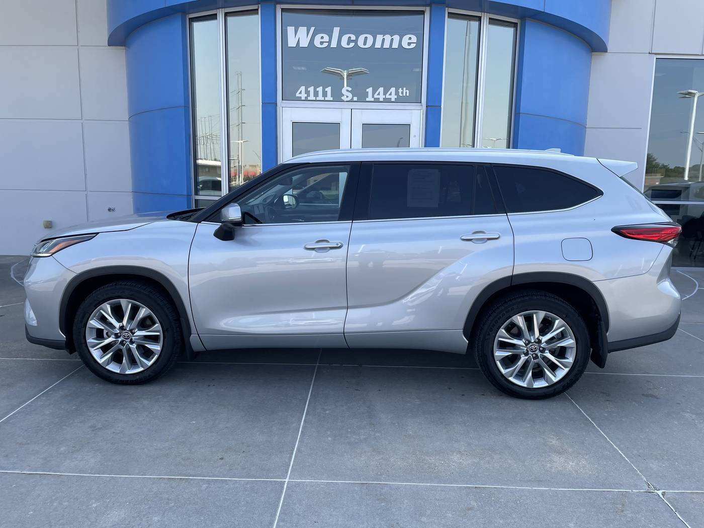 2022 Toyota Highlander Limited — SUV — 32,155 mi — Omaha, NE