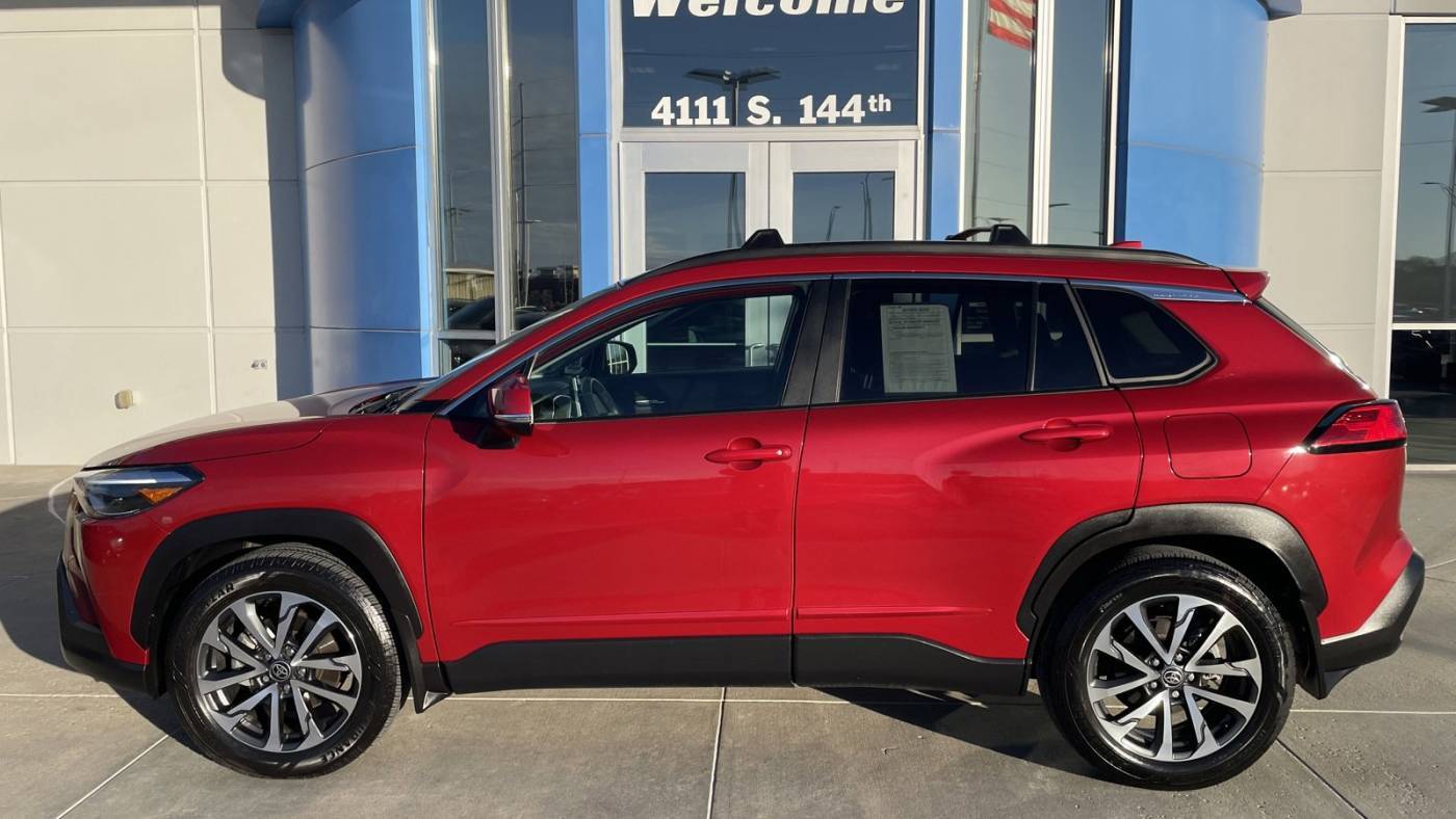 2022 Toyota Corolla Cross XLE — SUV — 18,760 mi — Omaha, NE