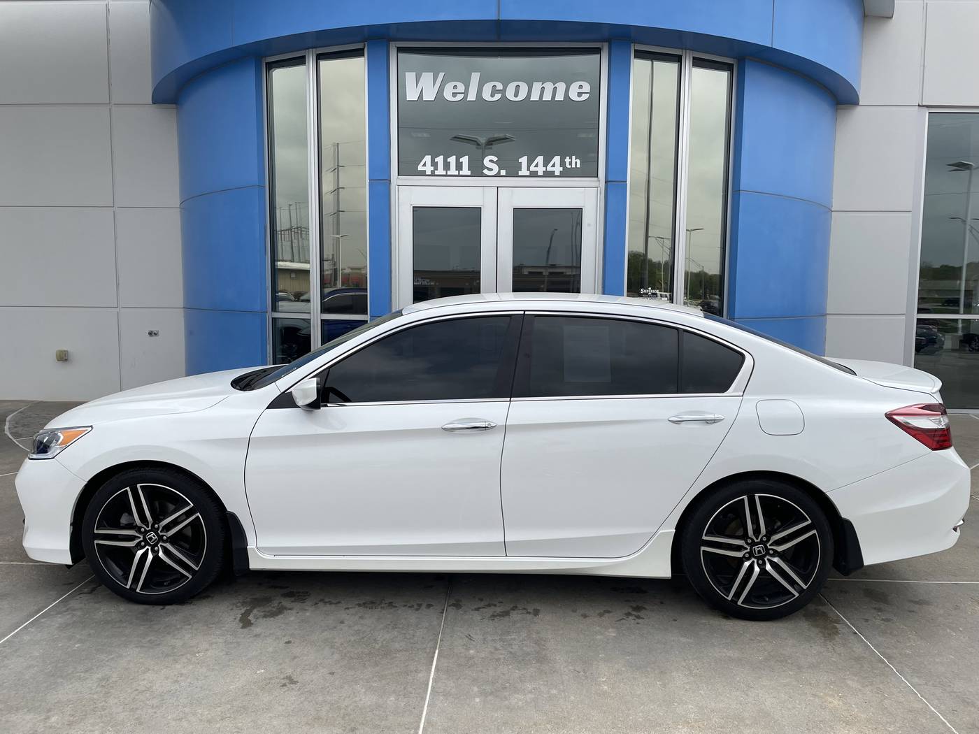 2016 Honda Accord Sport — Sedan — 68,876 mi — Omaha, NE