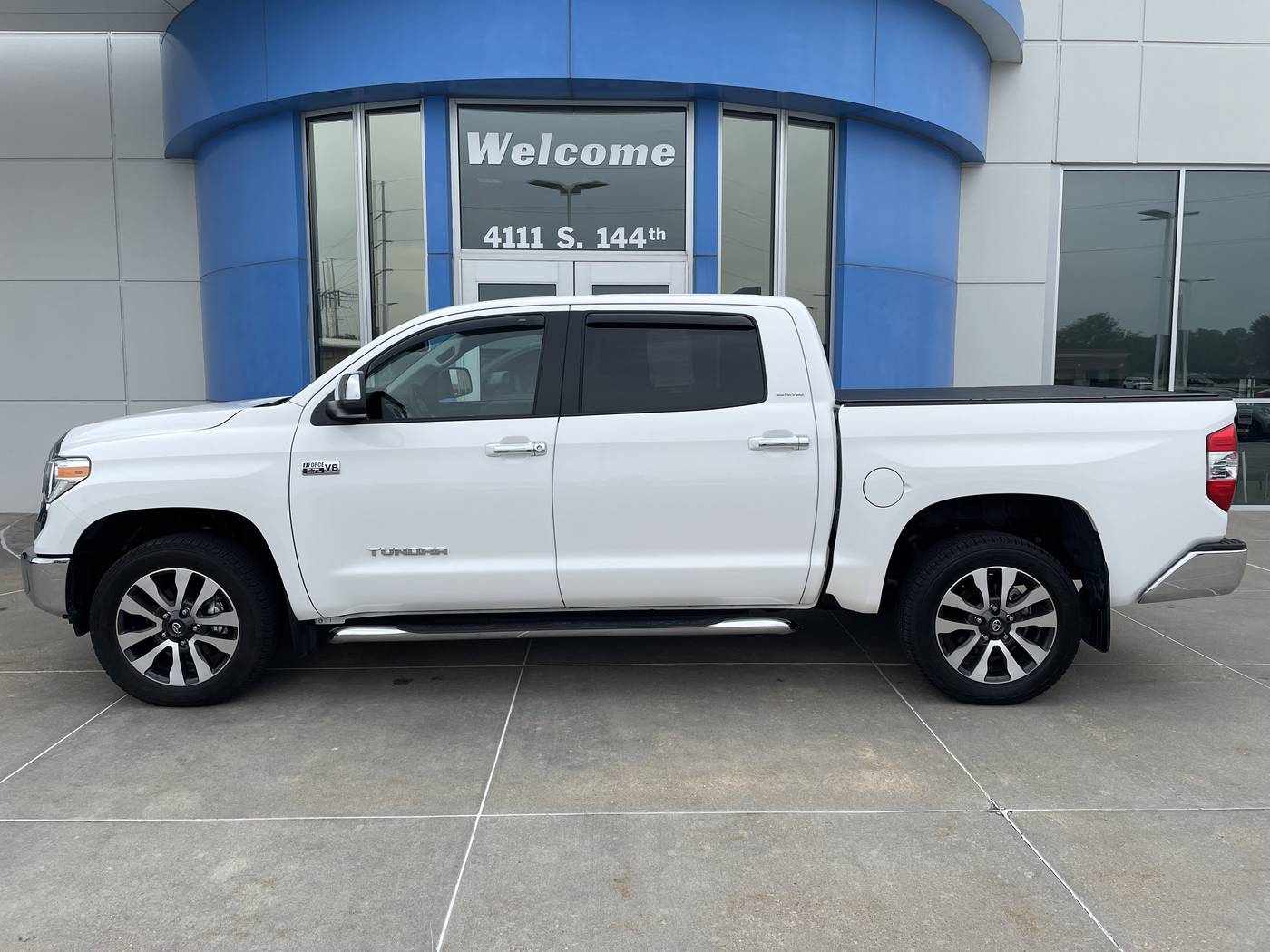 2021 Toyota Tundra Limited — Pickup Truck — 10,829 mi — Omaha, NE