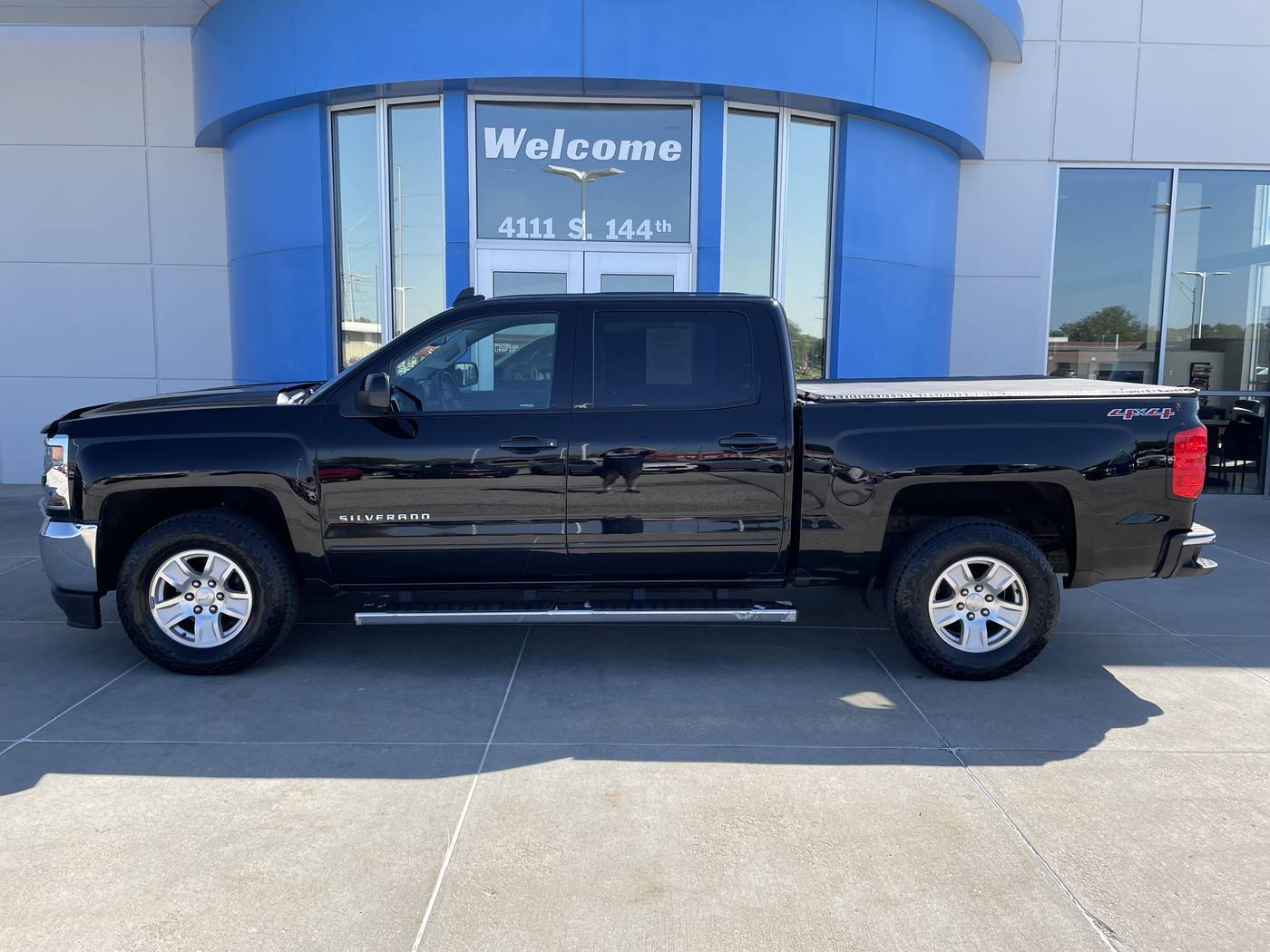 2017 Chevrolet Silverado 1500 LT — Pickup Truck — 122,918 mi — Omaha, NE