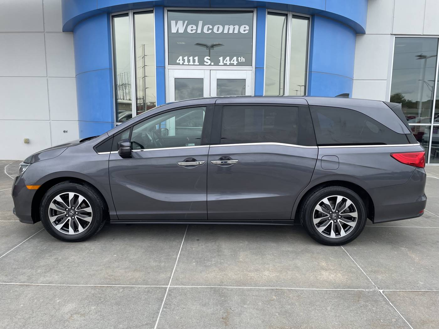 2023 Honda Odyssey EX-L — Minivan — 27,696 mi — Omaha, NE