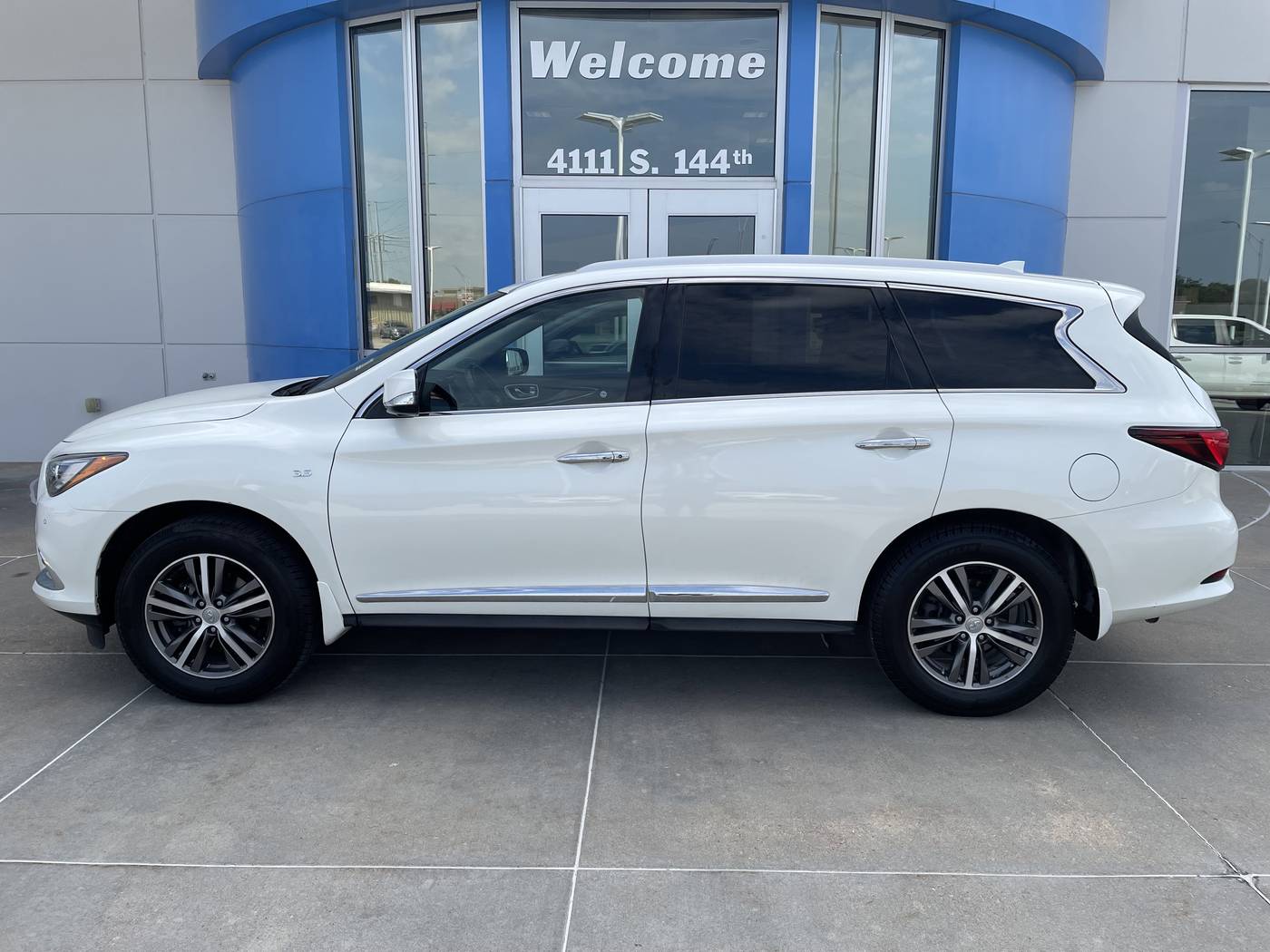 2020 INFINITI QX60 LUXE — SUV — 72,585 mi — Omaha, NE