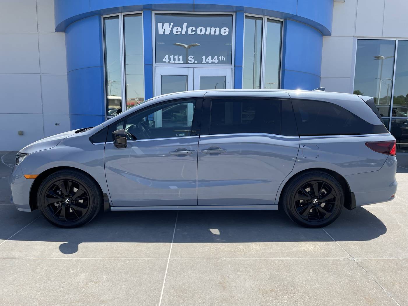 2023 Honda Odyssey Sport — Minivan — 28,036 mi — Omaha, NE