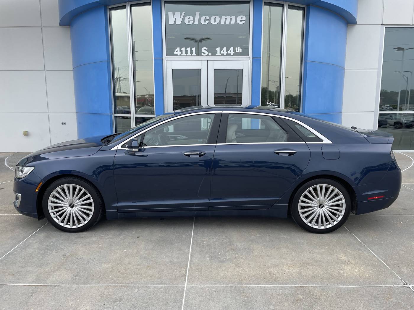 2017 Lincoln MKZ Reserve — Sedan — 67,736 mi — Omaha, NE