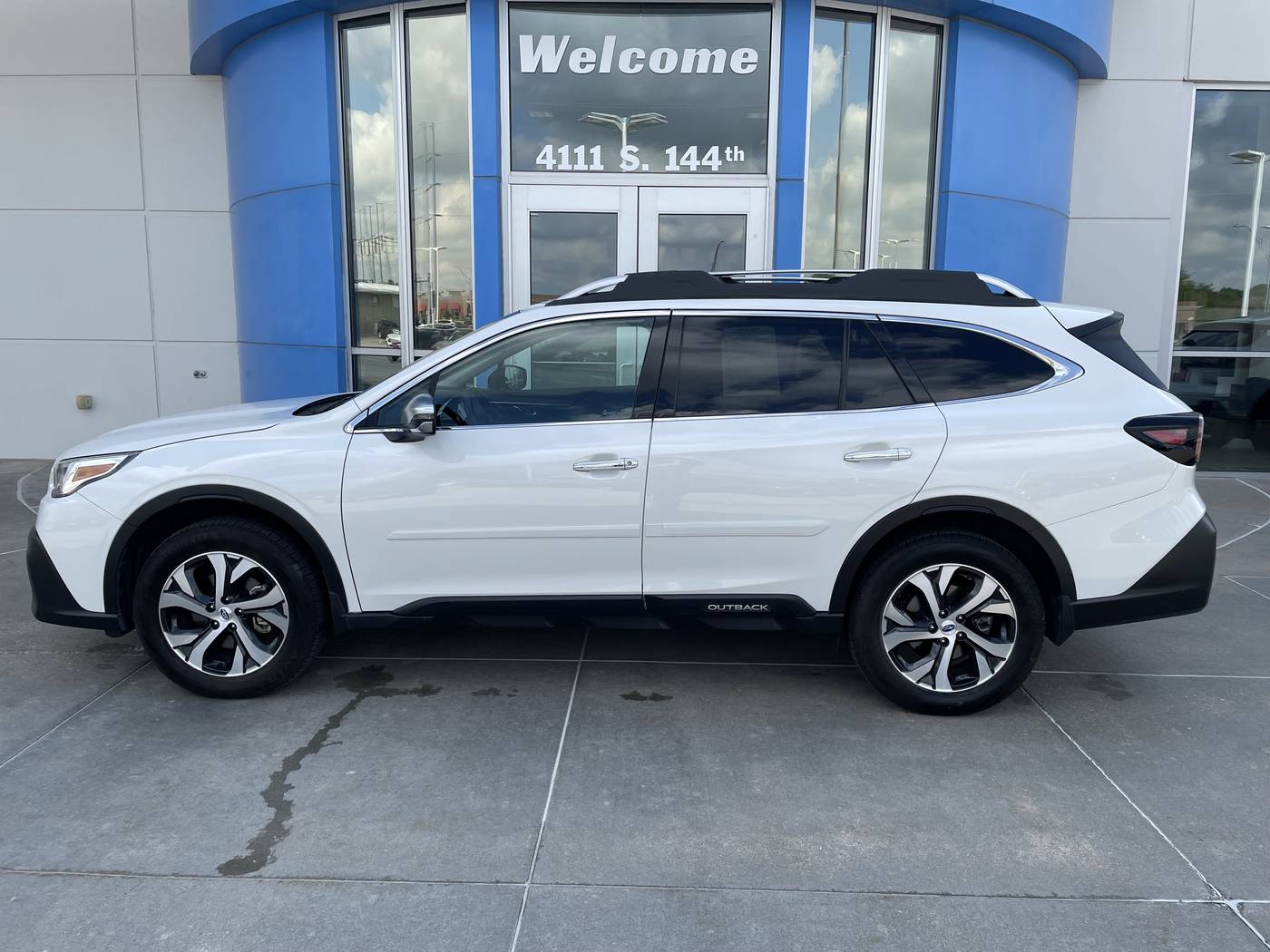 2021 Subaru Outback 2.5i Touring — SUV — 27,094 mi — Omaha, NE