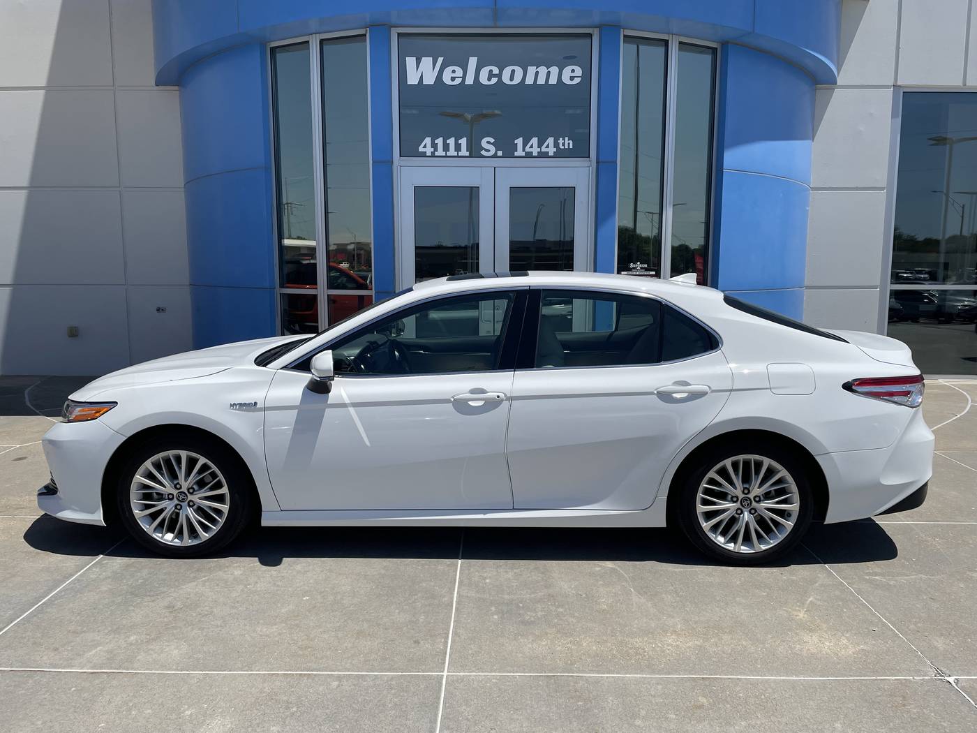 2018 Toyota Camry Hybrid SE — Sedan — 47,534 mi — Omaha, NE