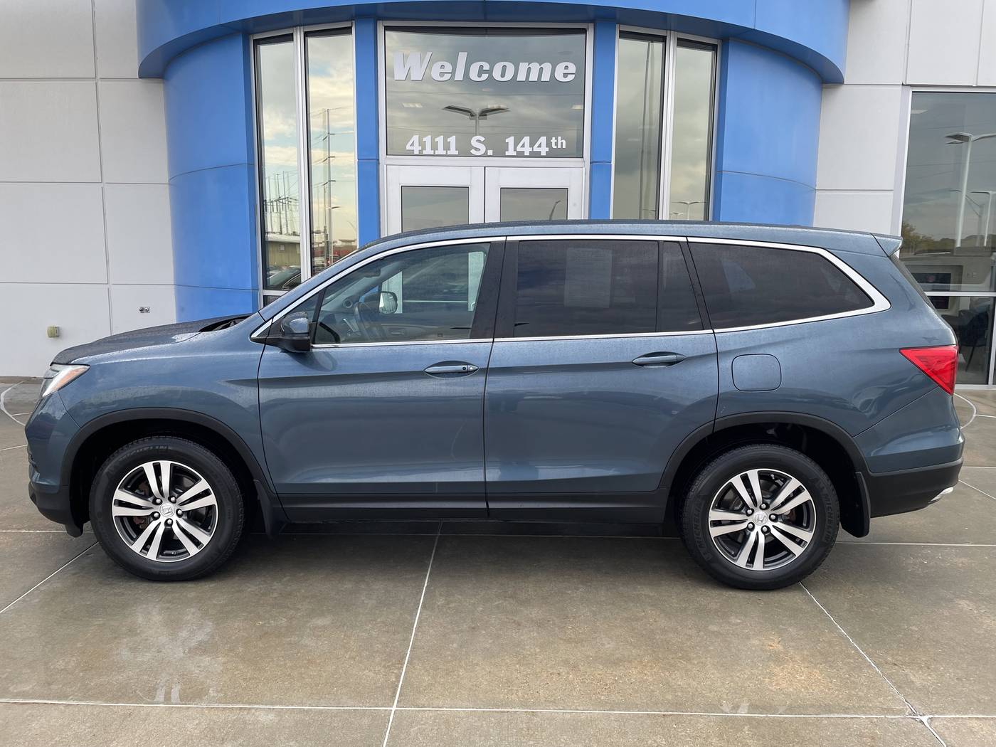 2017 Honda Pilot EX-L — SUV — 88,659 mi — Omaha, NE