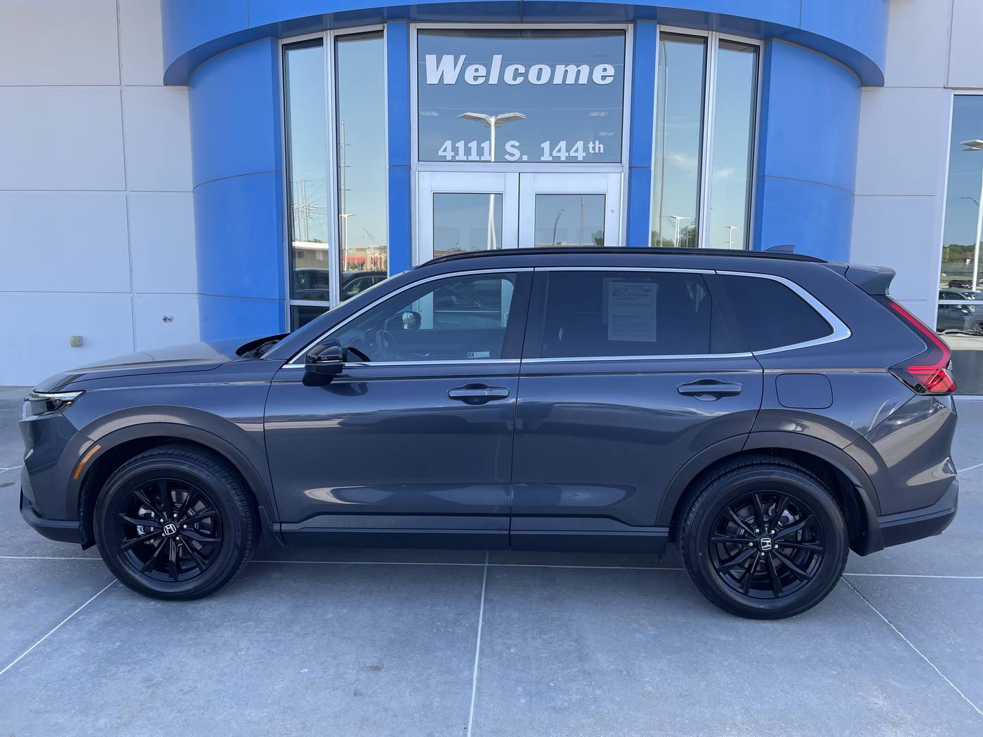 2025 Honda CR-V Hybrid Sport-L — SUV — 4,567 mi — Omaha, NE