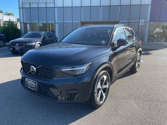 2024 Volvo XC40 Core — SUV — 10,565 mi — Wappingers Falls, NY