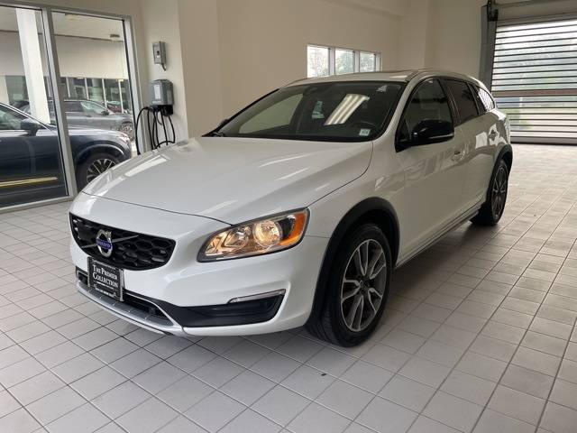 2018 Volvo V60 Cross Country T5 — Wagon — 94,000 mi — Wappingers Falls, NY