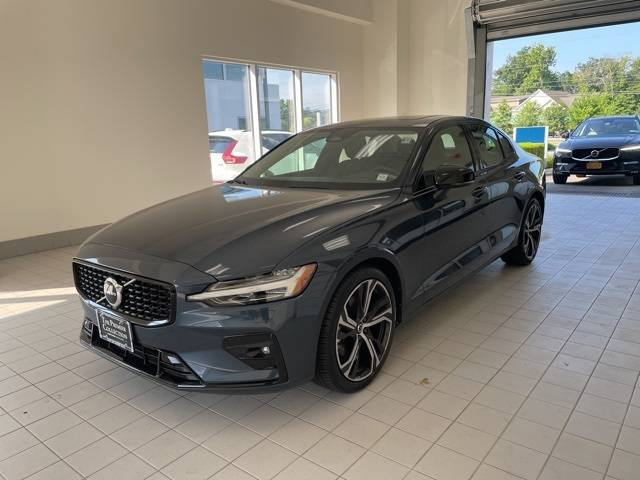 2025 Volvo S60 Core — Sedan — 8,644 mi — Wappingers Falls, NY