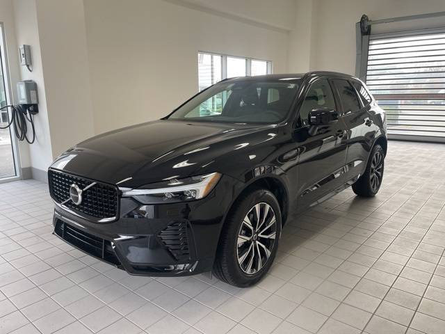 2025 Volvo XC60 Core — SUV — 10,957 mi — Wappingers Falls, NY