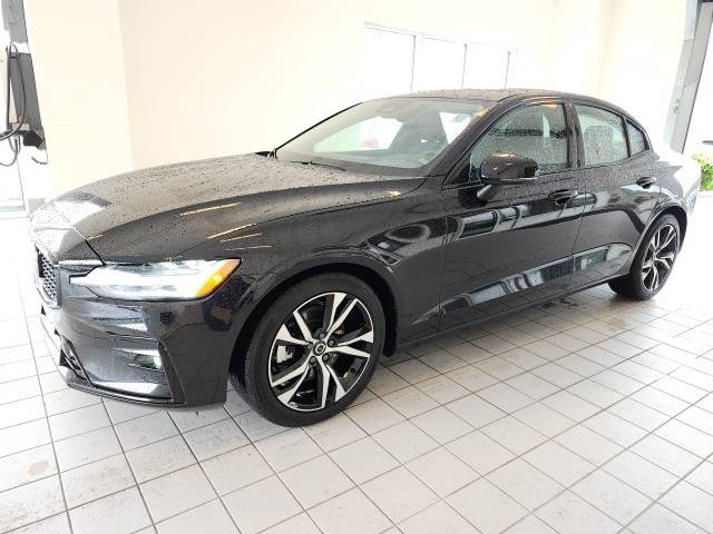 2024 Volvo S60 Core — Sedan — 18,831 mi — Wappingers Falls, NY
