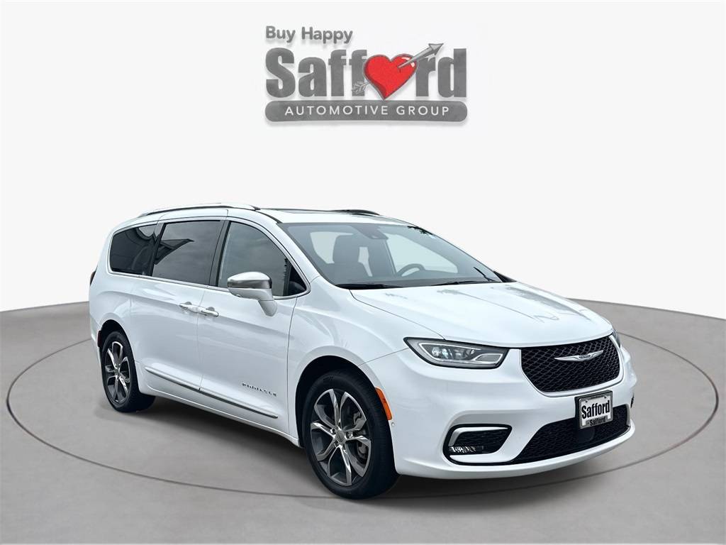 2022 Chrysler Pacifica Pinnacle — Minivan — 45,678 mi — Springfield, VA