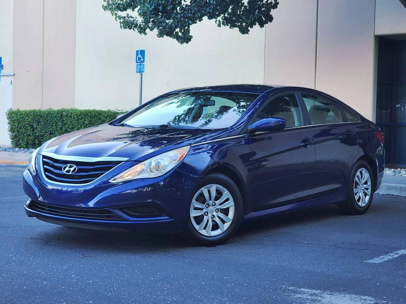 2011 Hyundai Sonata GLS — Sedan — 136,980 mi — West Sacramento, CA