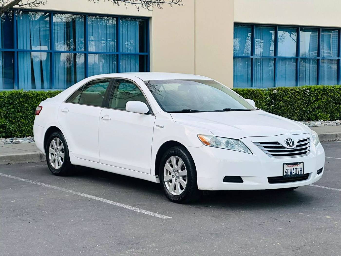 2009 Toyota Camry Hybrid — Sedan — 121,395 mi — West Sacramento, CA