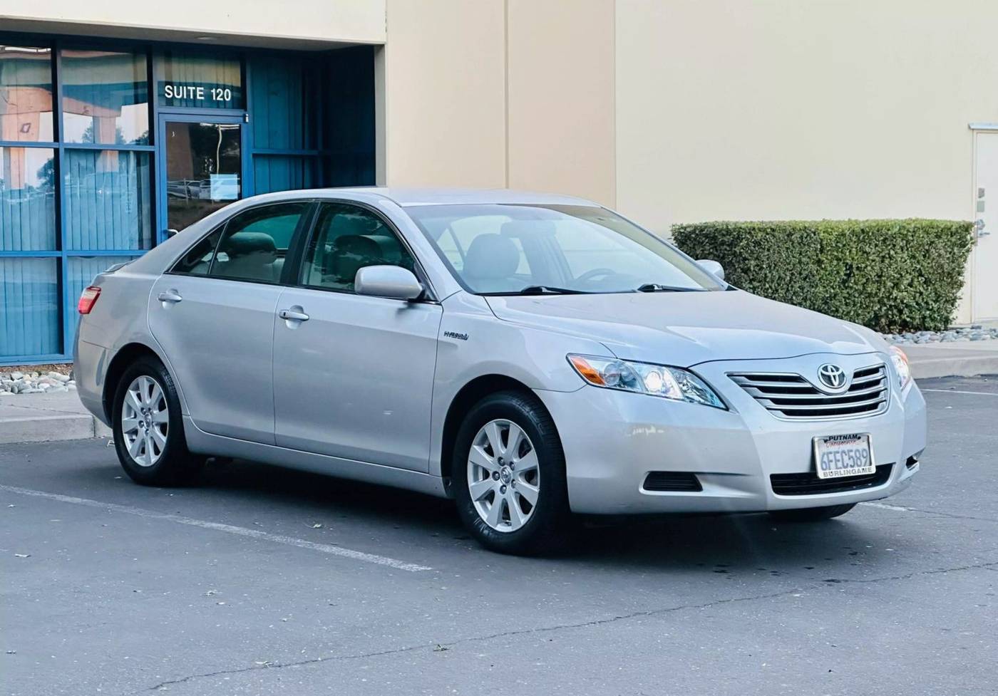 2009 Toyota Camry Hybrid — Sedan — 140,650 mi — West Sacramento, CA