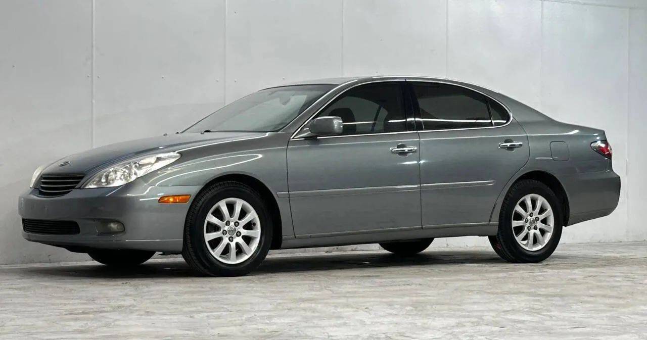 2002 Lexus ES ES 300 — Sedan — 177,309 mi — Houston, TX