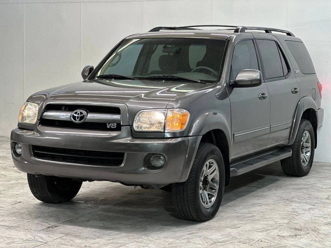 2006 Toyota Sequoia SR5 — SUV — 216,773 mi — Houston, TX