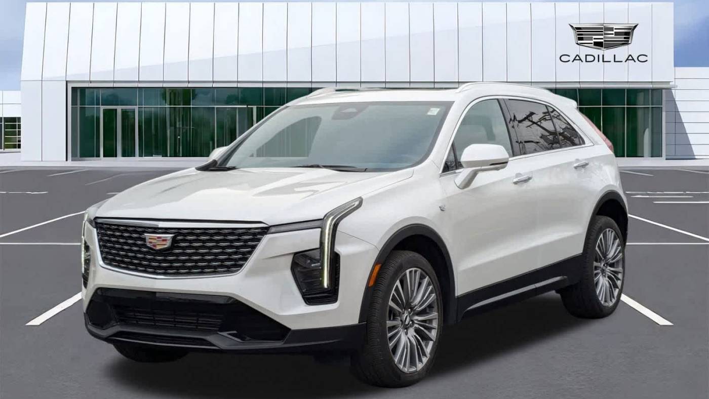 2024 Cadillac XT4 Premium Luxury — SUV — 11,172 mi — Oak Lawn, IL