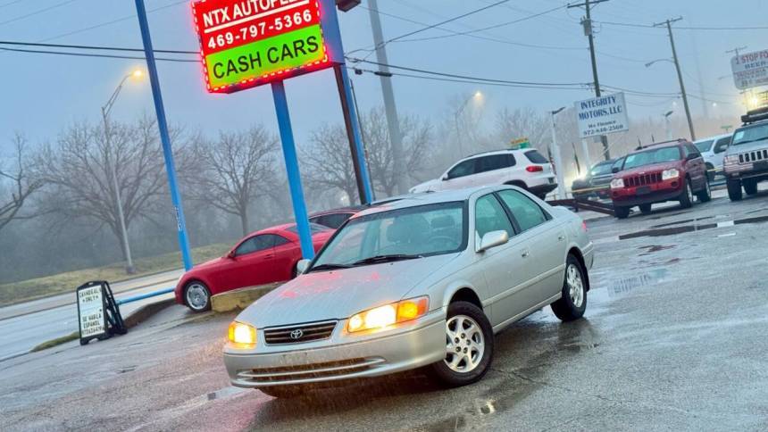 2001 Toyota Camry LE V6 — Sedan — 144,963 mi — Garland, TX