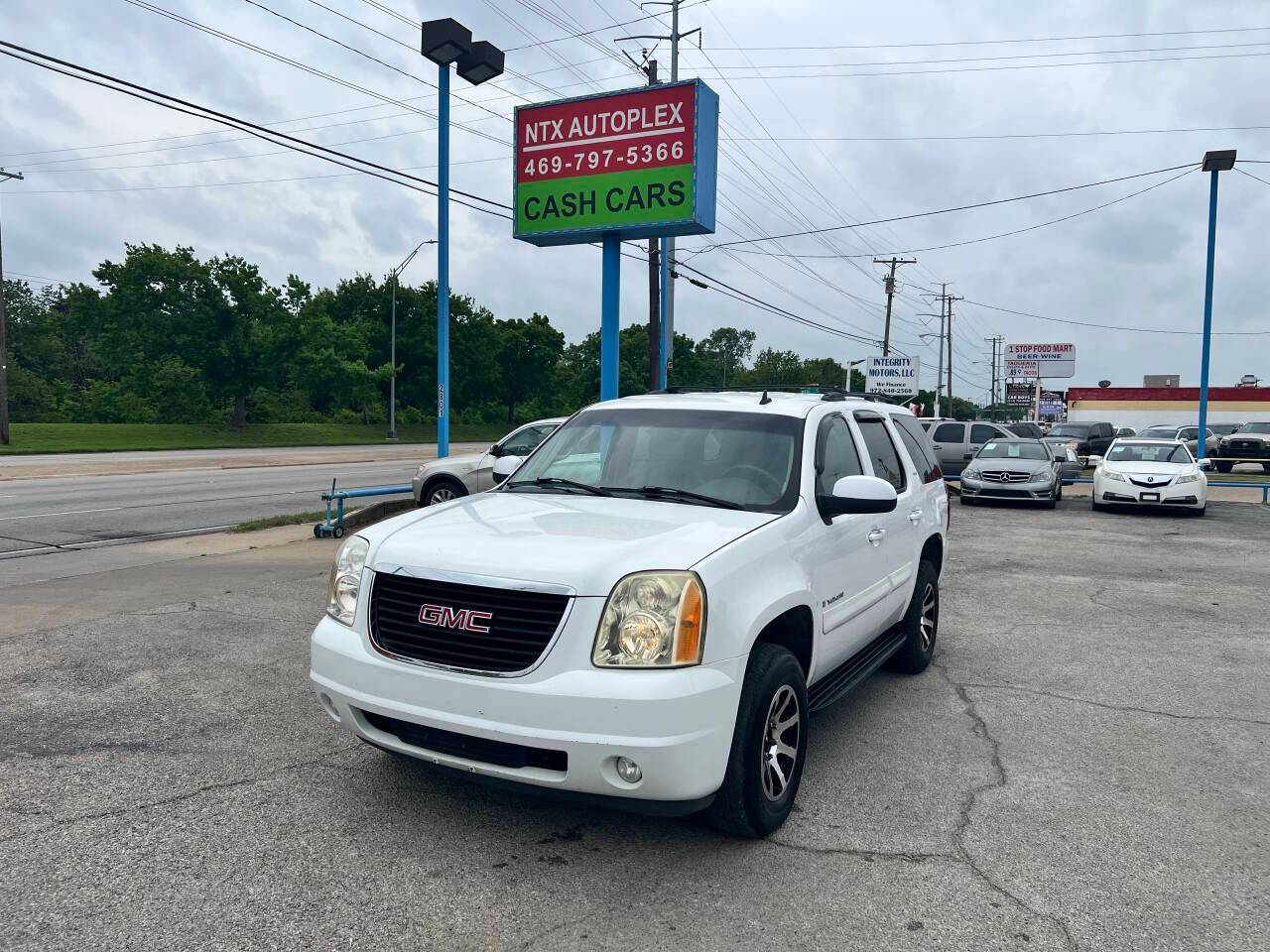 2007 GMC Yukon SLT — SUV — 248,215 mi — Garland, TX